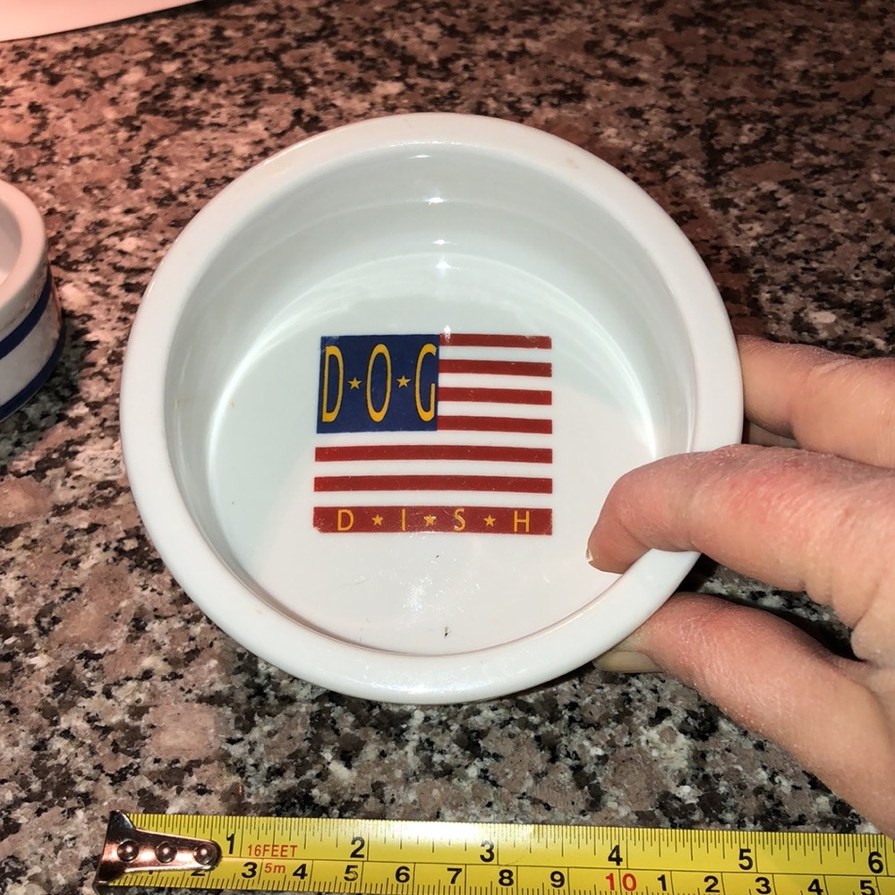 Patriotic Matching Dog & cat dishes - Picture 4 of 5
